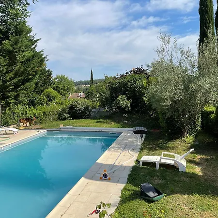 Cosy Apartamento Montrabe